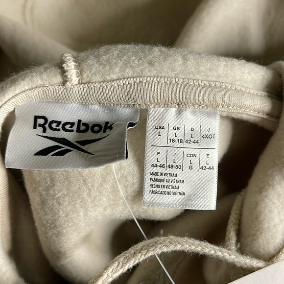 Reebok size large color Stucco hoodie NIP - Picture 4 of 5